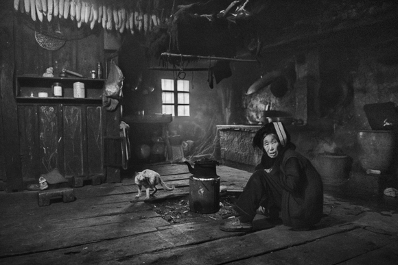 Hani Ethnic Old Lady
