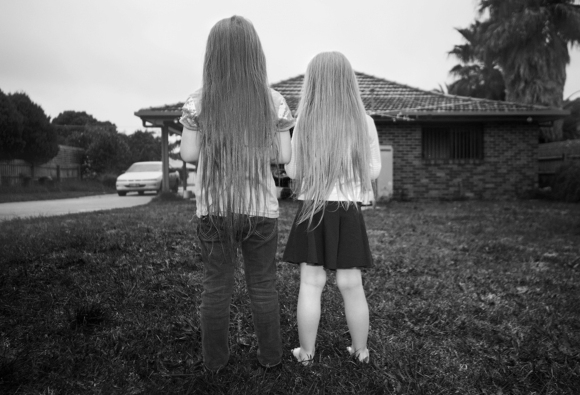 Sisters (1)