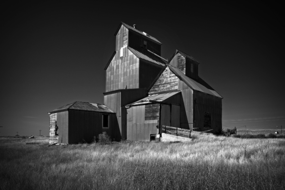 Abandon Grain Elevator