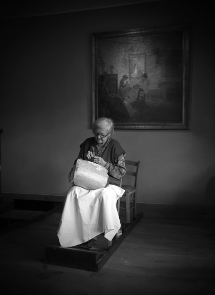 Lacemaker