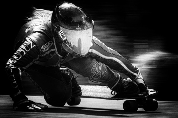 Female Longboard Racer