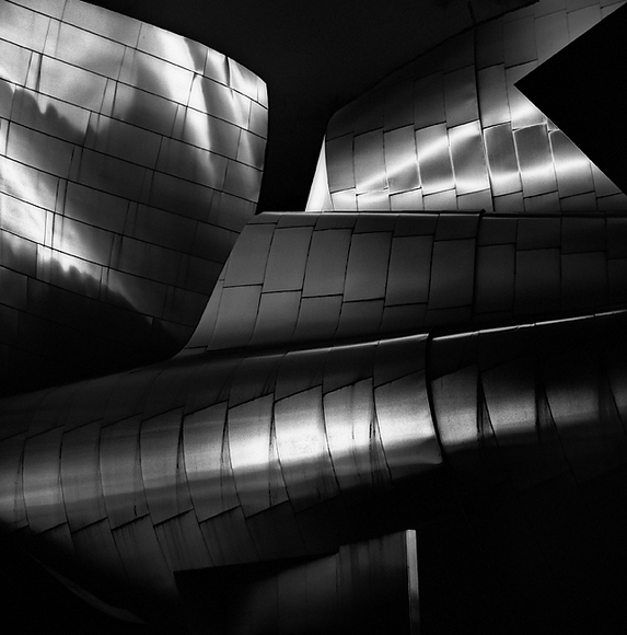 Of Waves and Edges