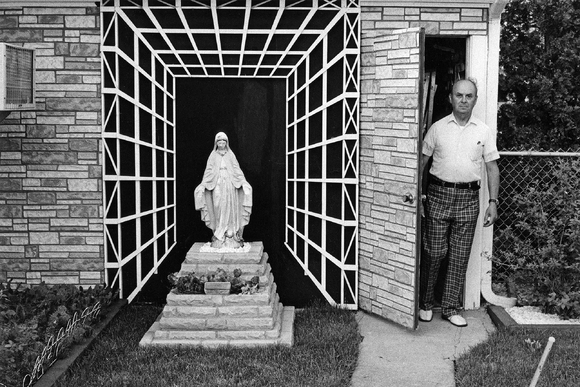 Man and Madona, Michigan