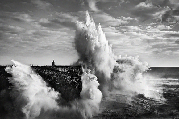 Black swell