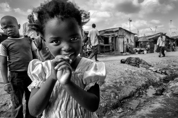 Beauty In Hell: Strong Contrasts Beauty In Hell: Strong Contrasts