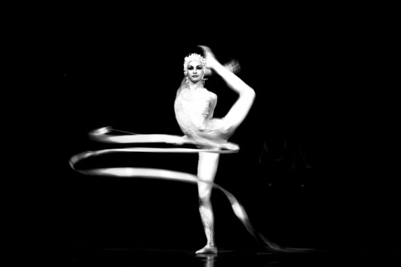 Dancer for Le Cirque du Soleil  performing in Dubai