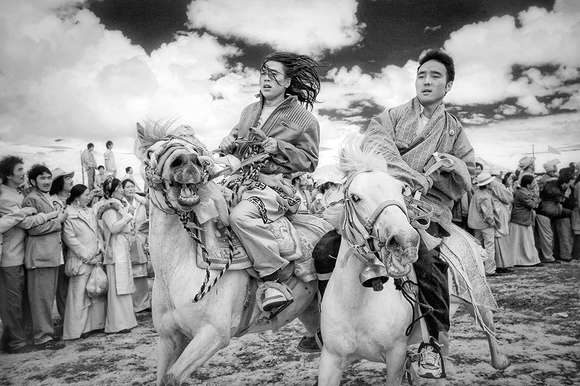 Racing with the Wind Racing with the Wind