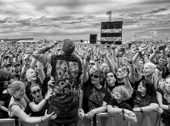 Andy of Combichrist and Fans Andy of Combichrist and Fans