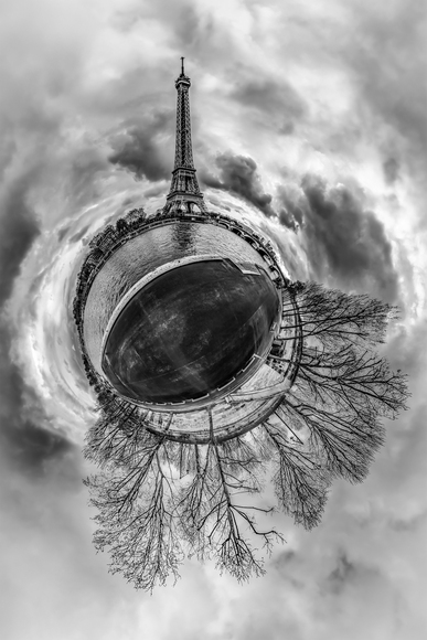 Crowning La Seine Crowning La Seine