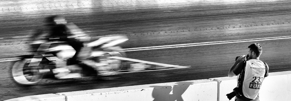 Steady & Moving 1 Steady & Moving 1