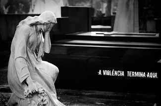 Violence 01