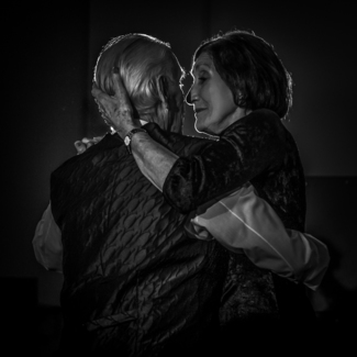 Tango (2)