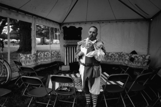 Mr Punch's Lunch break