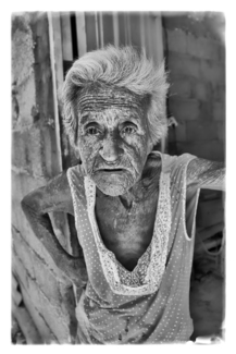 Esta Mujer