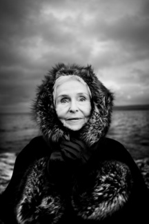 The lady and the sea