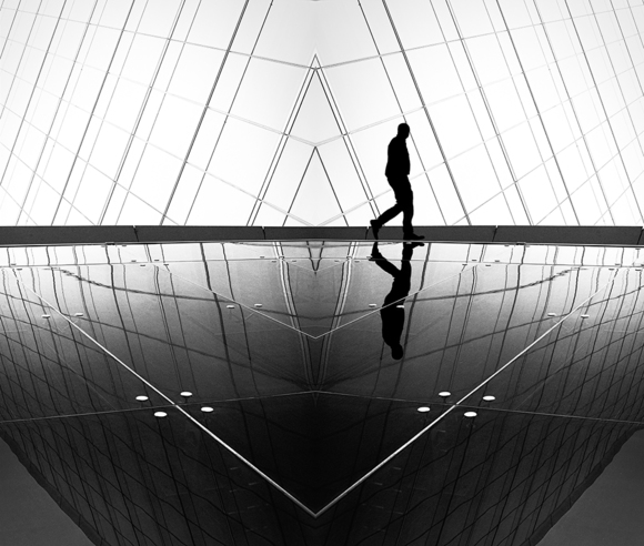 Symmetry of silhouetted triangles