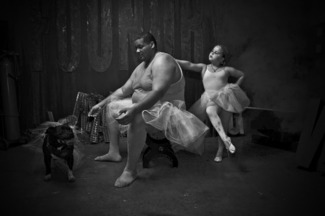 Ballerina Obscura