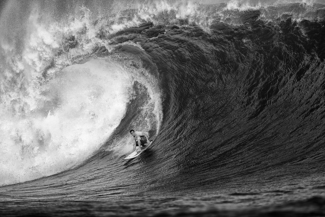 Huge barrel, Cloudbreak, Fiji