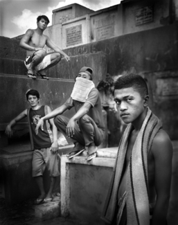 Boys from Navotas cemetery 2