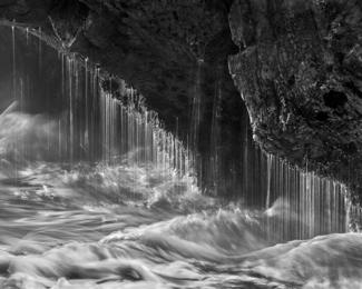 Sea Cave Splash Drip