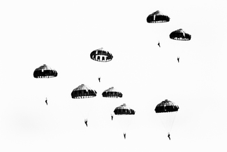 Eight parachute units