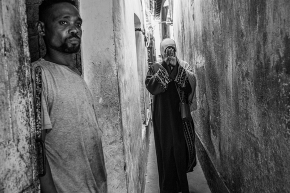 concealed in the street