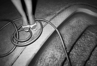8 Toes, 5 Circles