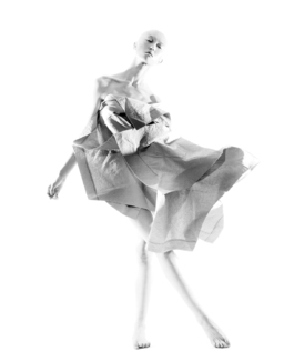 Issey Miyake (2)  