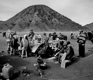 Bromo people