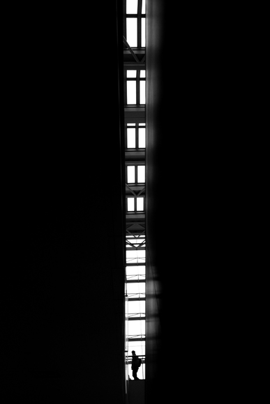 Line in the dark