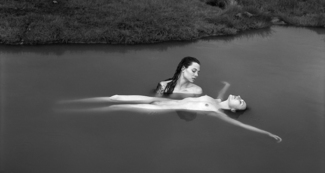 Nude, Iceland