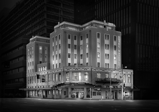 Young - Gregory - Hotel Waterloo