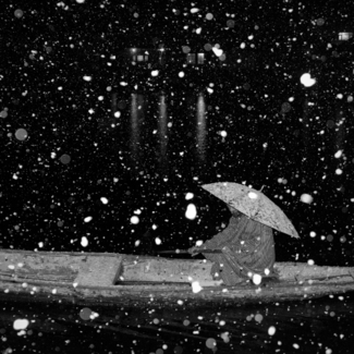 Boatman in Dal Lake