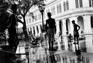 Sliding on the Prado, Havana