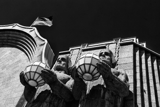 Holding the Spirit of Ukraine Holding the Spirit of Ukraine