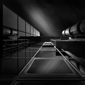 Mirror Play Mirror Play