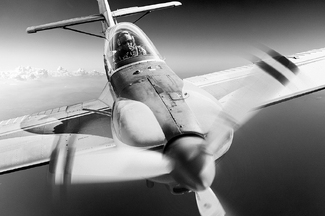 The Pilot (02) The Pilot (02)