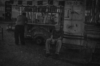 Henry's Hot Dogs Henry's Hot Dogs