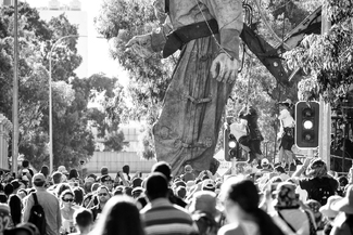 Walking with a Giant Walking with a Giant