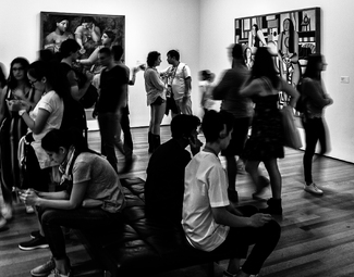 Art lovers at Moma Art lovers at Moma