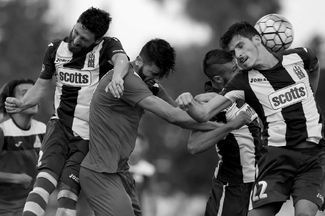 Knowing the game with eyes closed Knowing the game with eyes closed