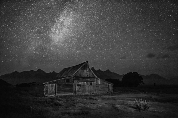 Moulton's Barn and Milky Way