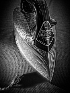 Vintage Steam Iron Vintage Steam Iron