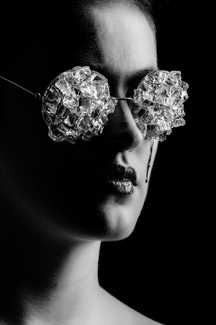 Seeing life through the crystals of our experiences Seeing Seeing life through the crystals of our experiences Seeing