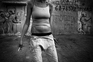 Living at the bottom Living at the bottom