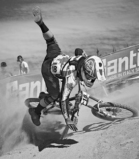 Mountain bike crash Mountain bike crash