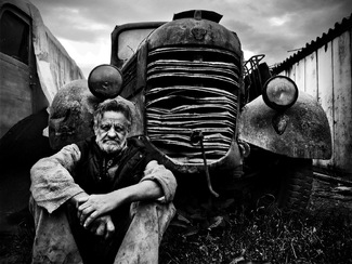 Waiting for ... Waiting for ...