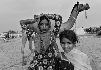 Gypsy Girls Gypsy Girls