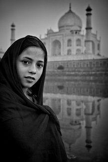 Girl at the Yamuna River Girl at the Yamuna River