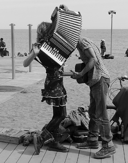 Busker's Kiss Busker's Kiss